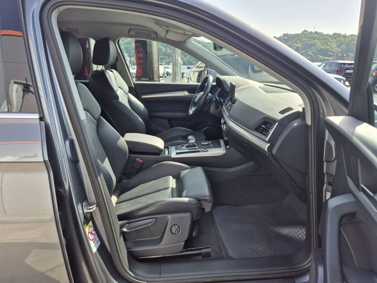 Audi Q5 usata  (9)