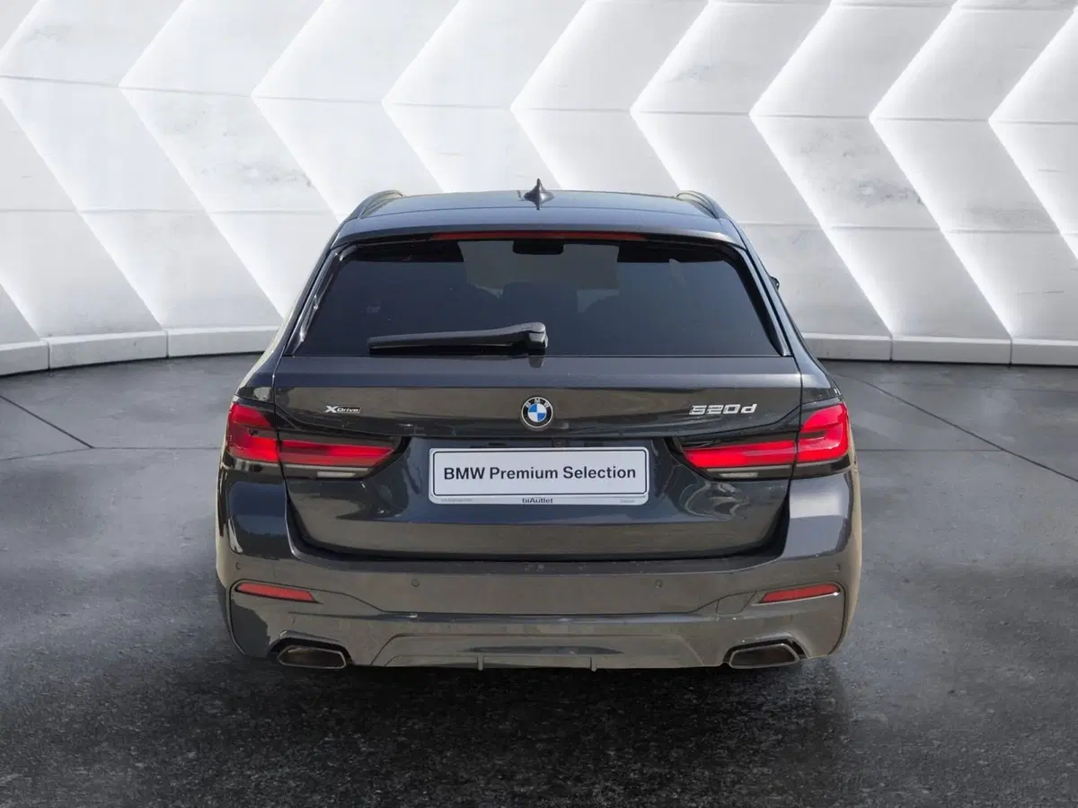 BMW Serie 5 Touring usata  (3)