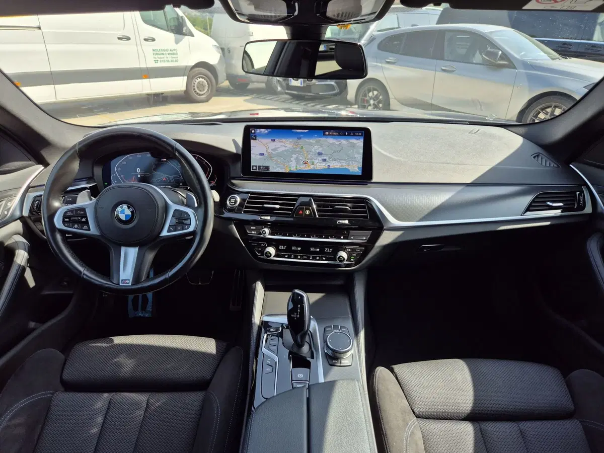 BMW Serie 5 Touring usata  (8)