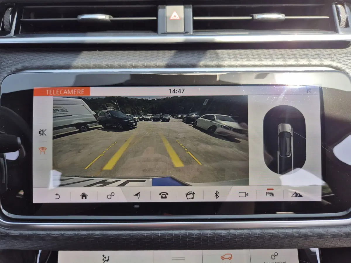 Land Rover Range Rover Velar usata  (15)