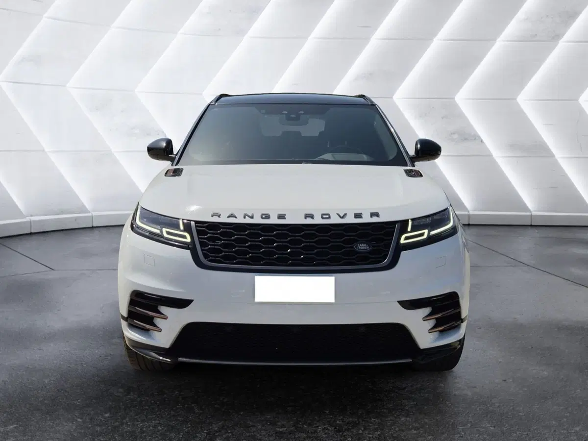 Land Rover Range Rover Velar usata  (2)