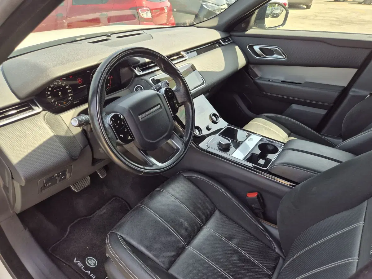 Land Rover Range Rover Velar usata  (6)