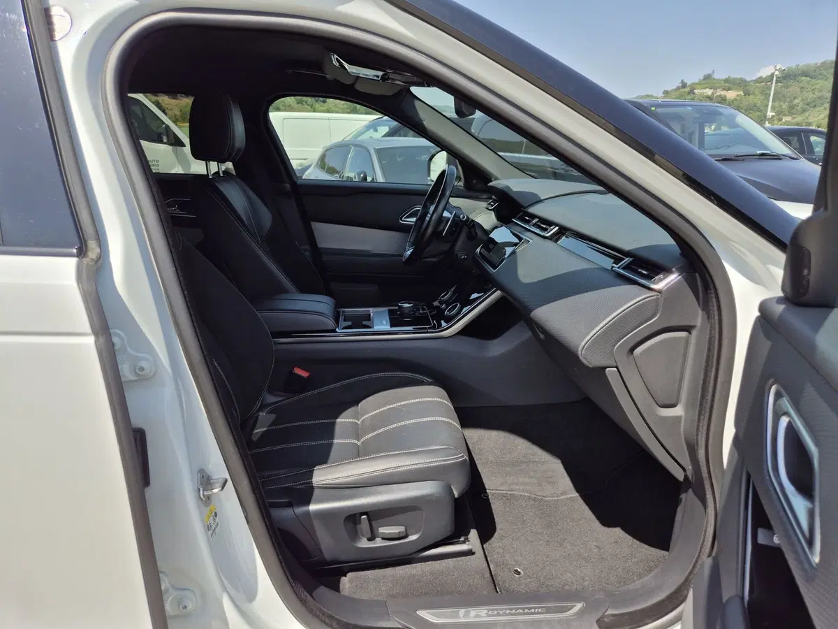 Land Rover Range Rover Velar usata  (9)