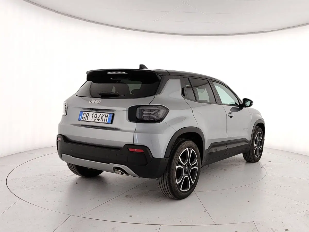 Jeep Avenger usata a Caserta (6)