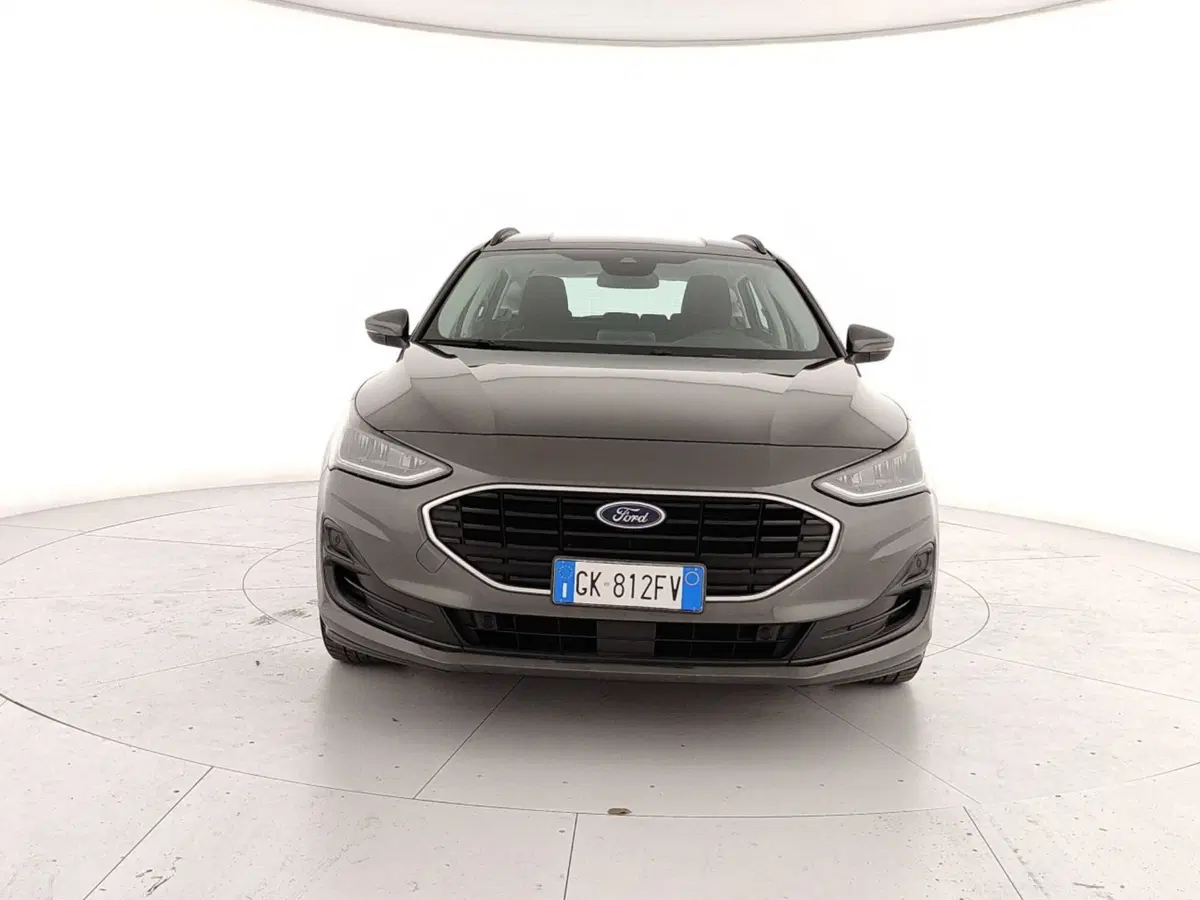Ford Focus Station Wagon usata a Caserta (2)