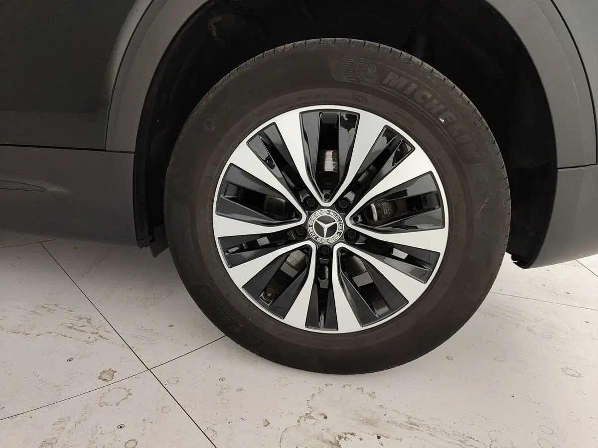 Mercedes-Benz GLB usata a Caserta (11)