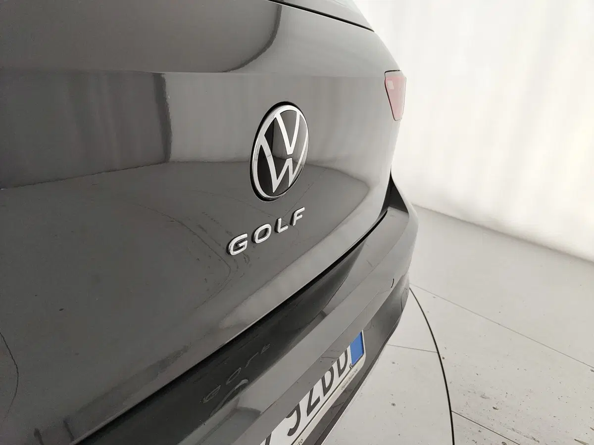 Volkswagen Golf usata a Caserta (10)