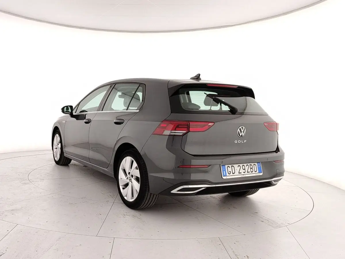 Volkswagen Golf usata a Caserta (4)