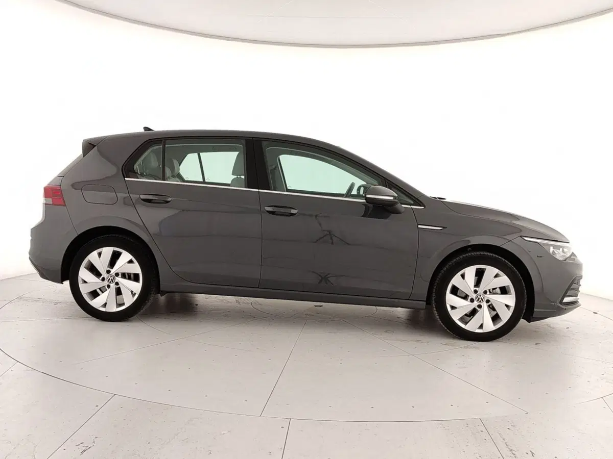 Volkswagen Golf usata a Caserta (7)