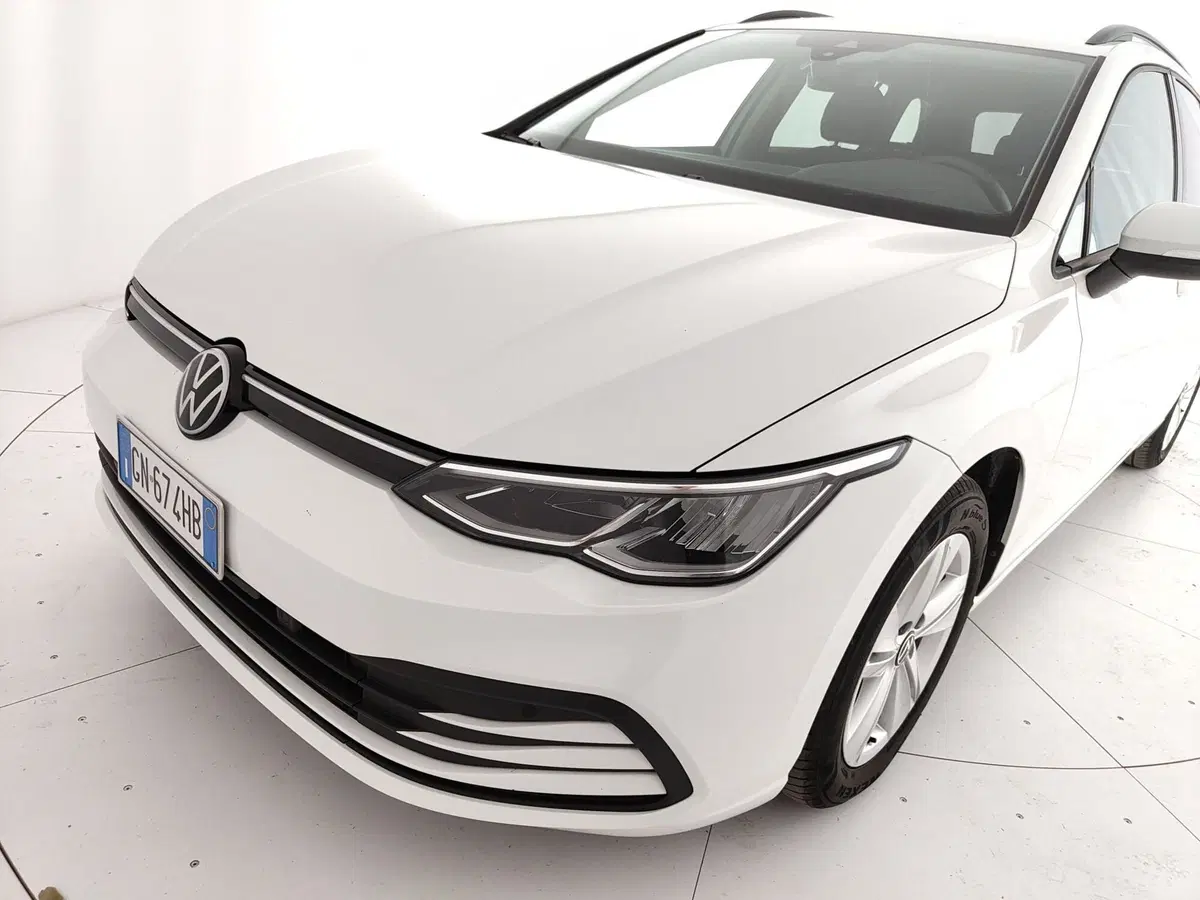 Volkswagen Golf Variant usata a Caserta (13)