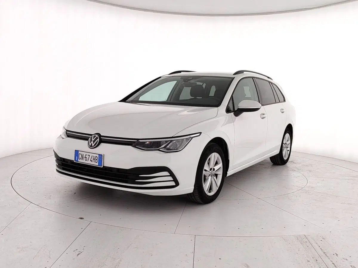 Volkswagen Golf Variant usata a Caserta (3)