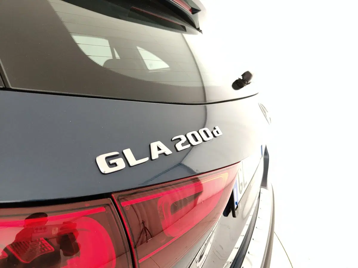 Mercedes-Benz GLA SUV usata a Caserta (10)