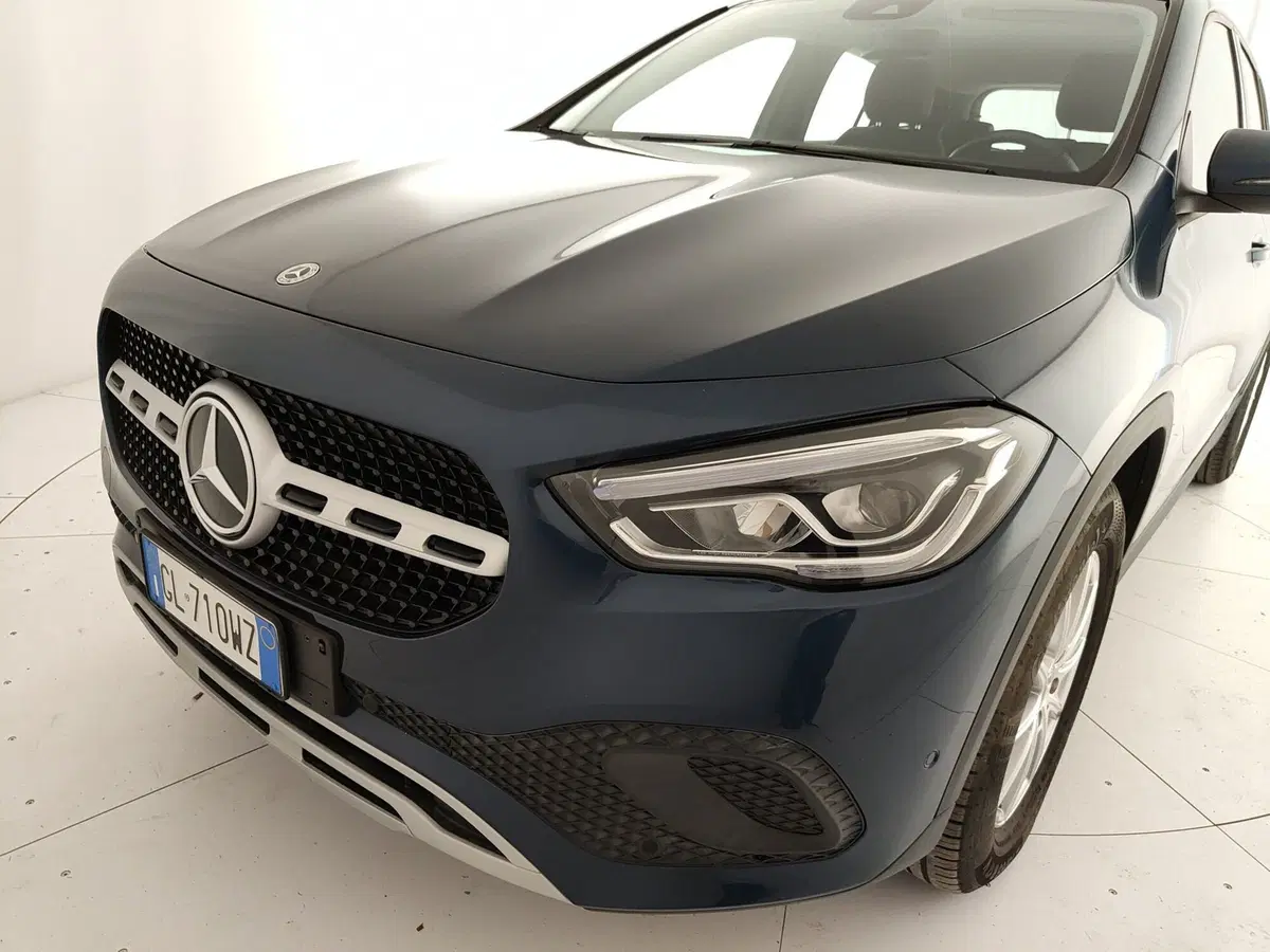 Mercedes-Benz GLA SUV usata a Caserta (13)