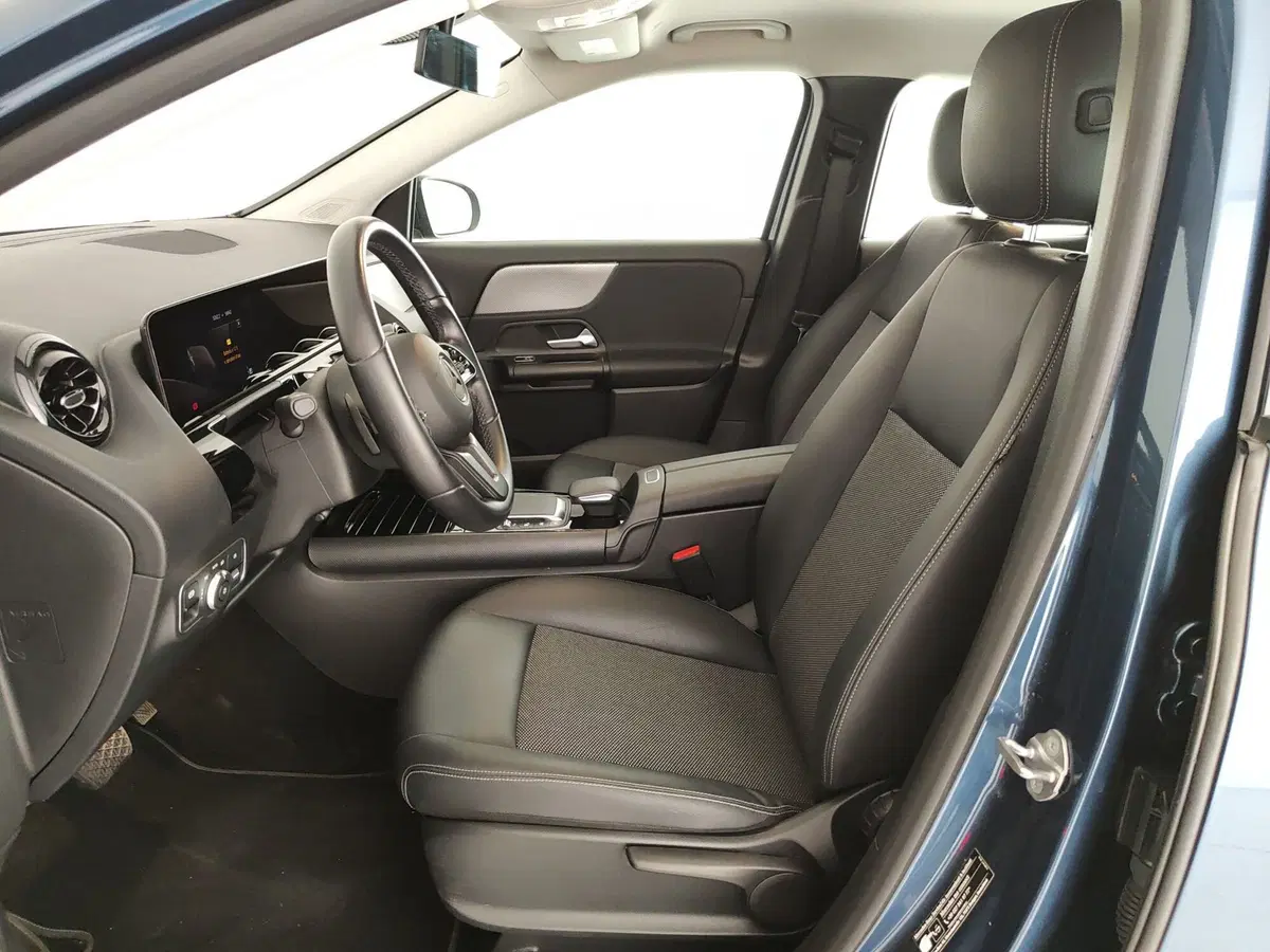 Mercedes-Benz GLA SUV usata a Caserta (16)