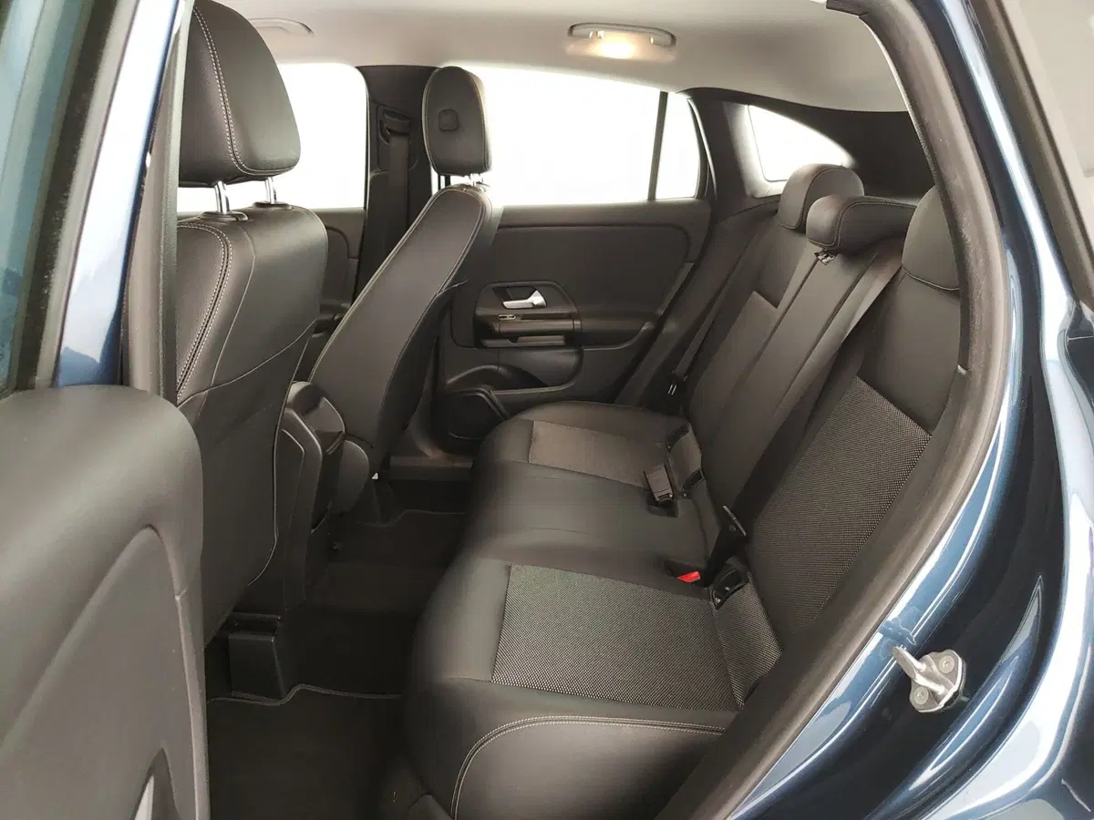 Mercedes-Benz GLA SUV usata a Caserta (18)