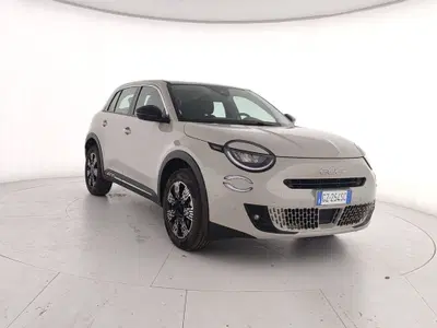 Fiat 600 1.2 hybrid Pop 145cv auto del 2025 usata a Caserta