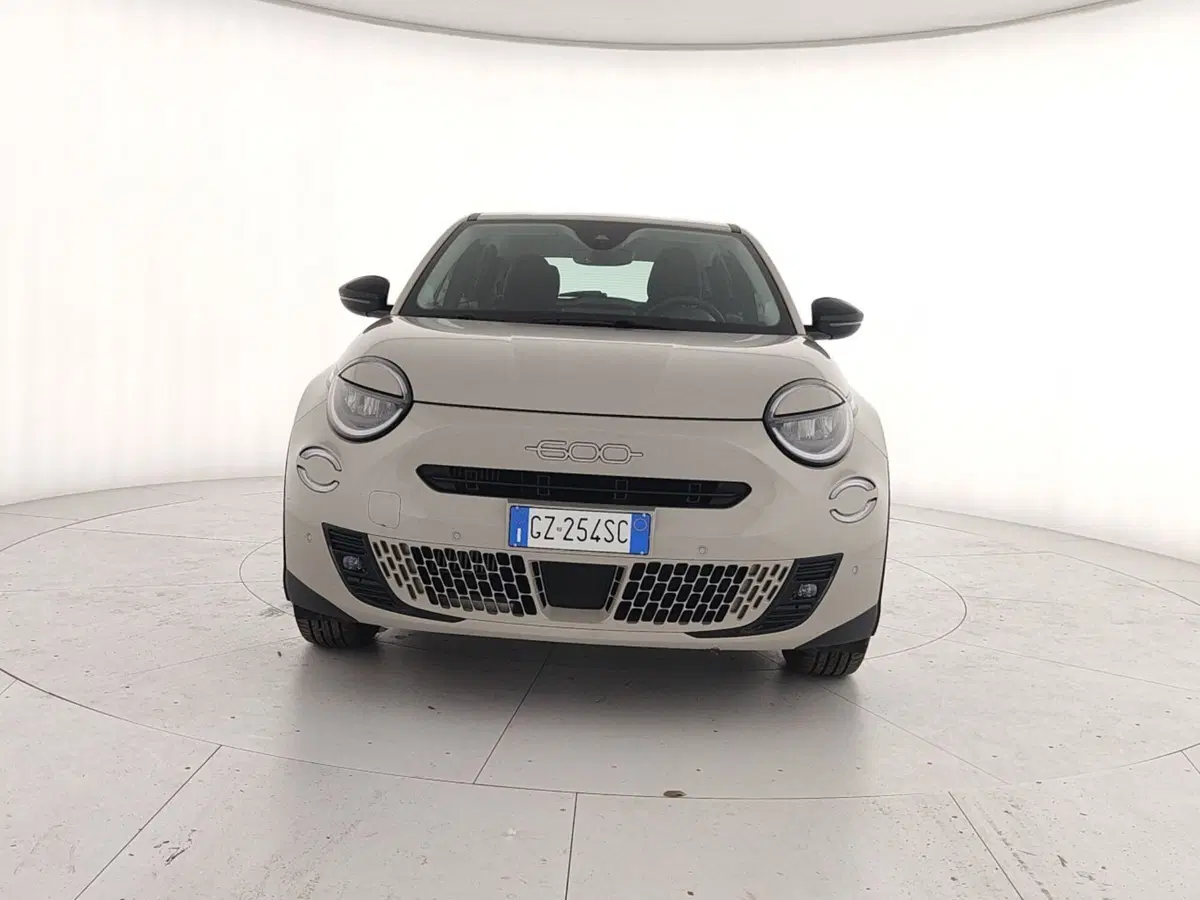 Fiat 600 usata a Caserta (2)