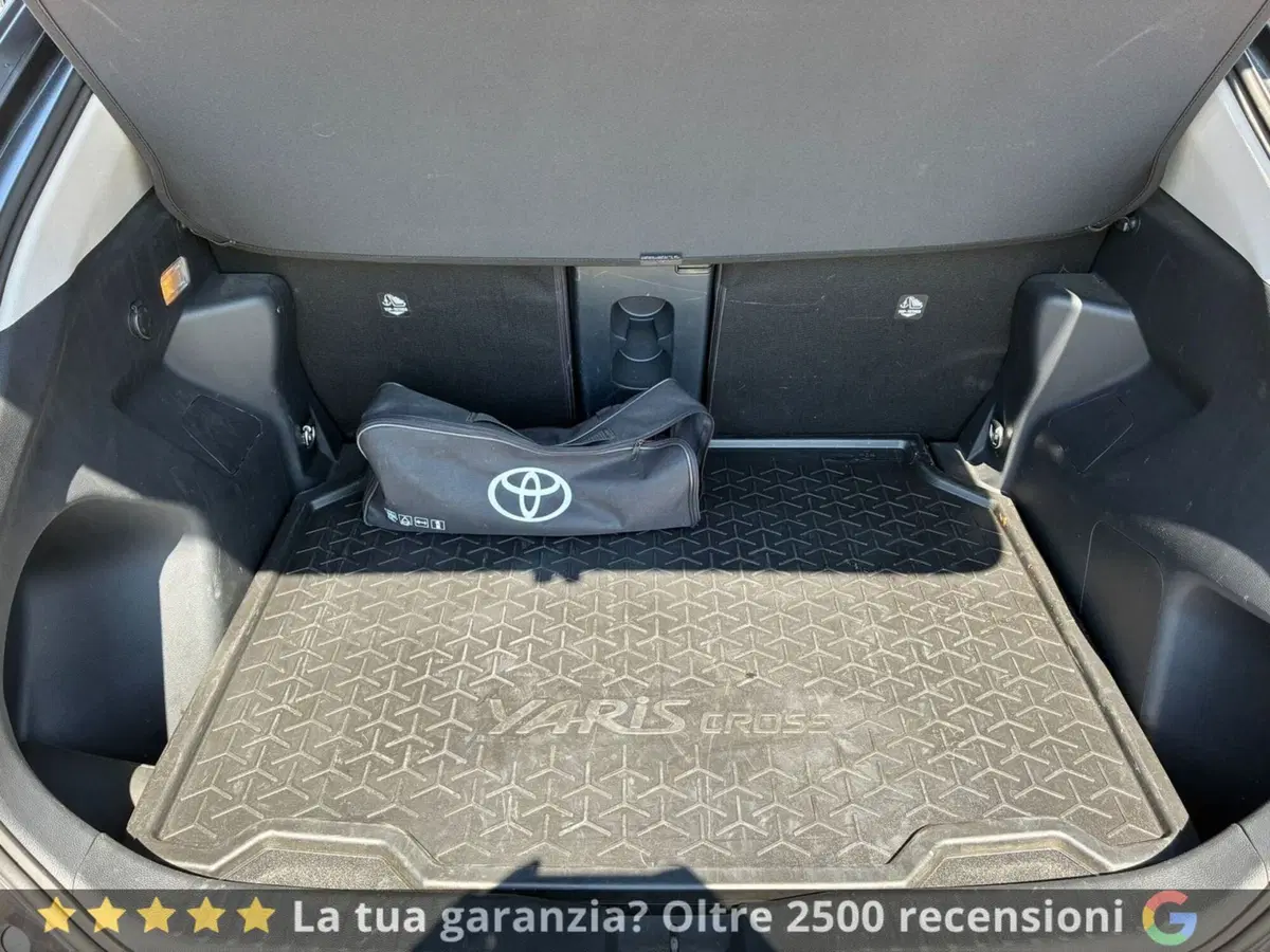 Toyota Yaris Cross usata a Pistoia (9)