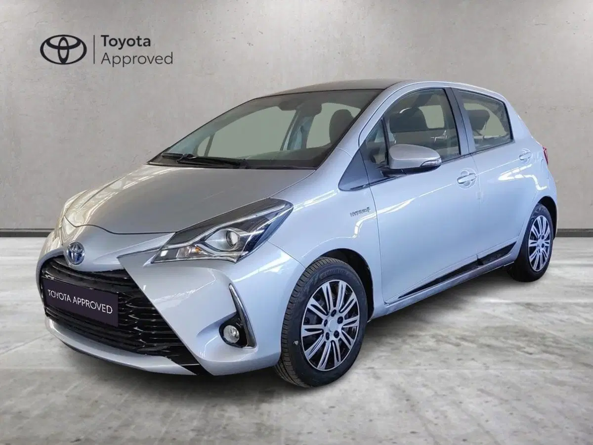 Toyota Yaris usata a Milano