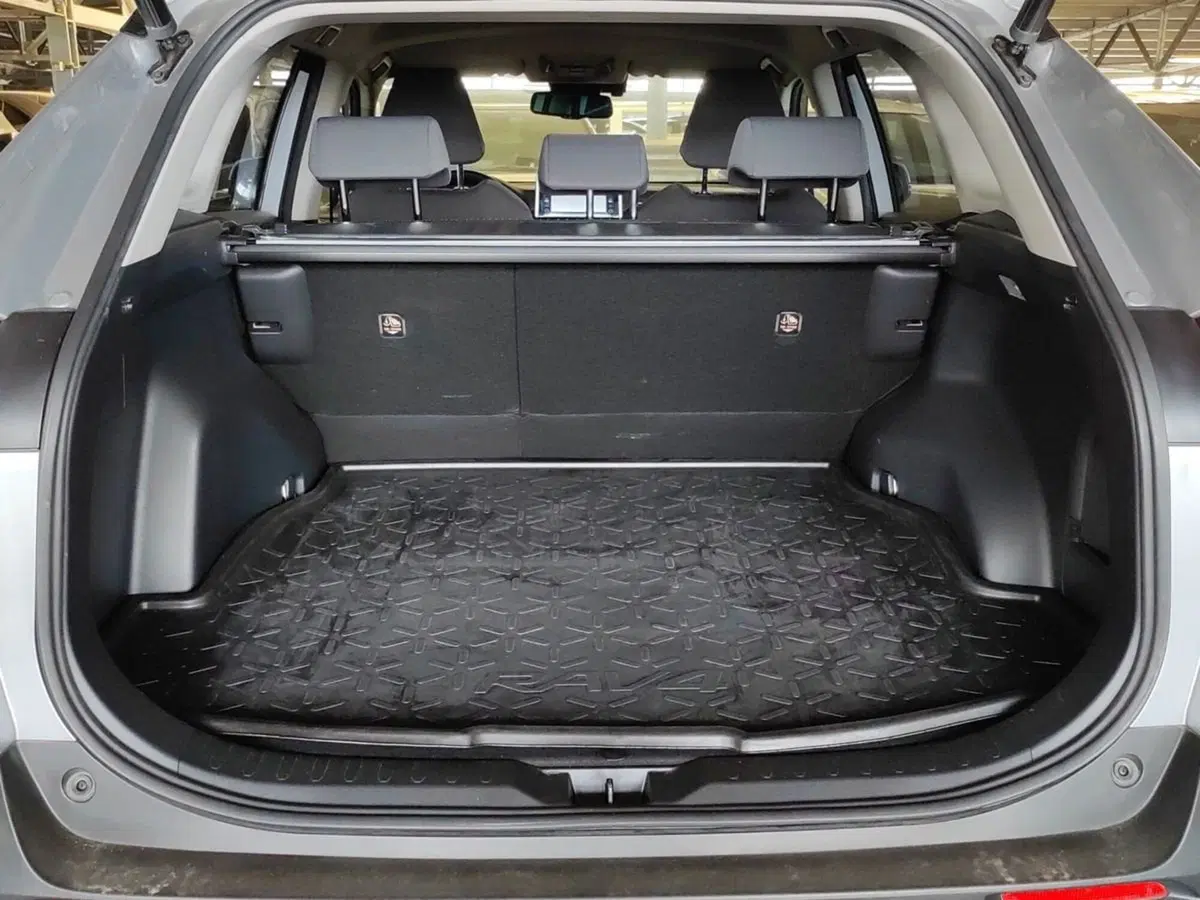 Toyota Rav4 usata a Milano (7)