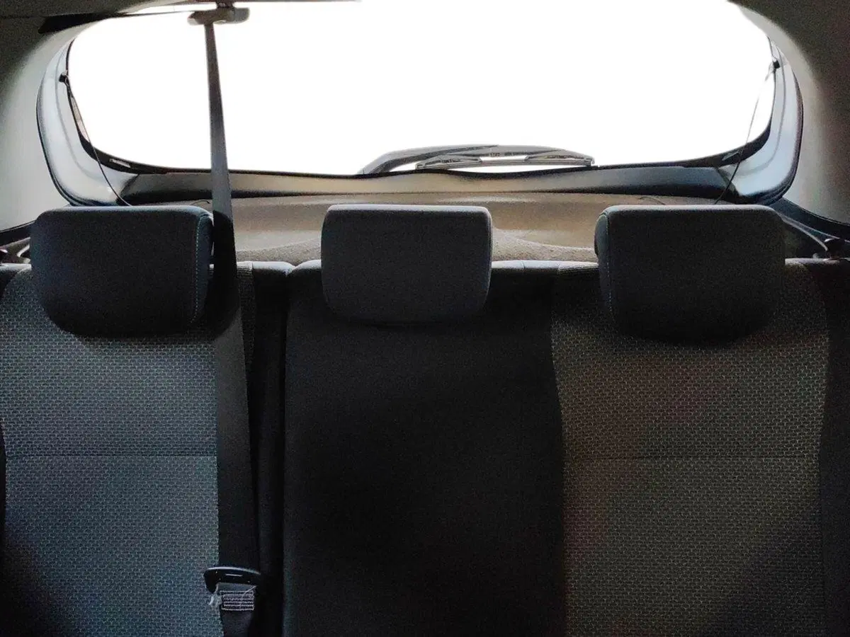 Toyota Yaris usata a Milano (12)