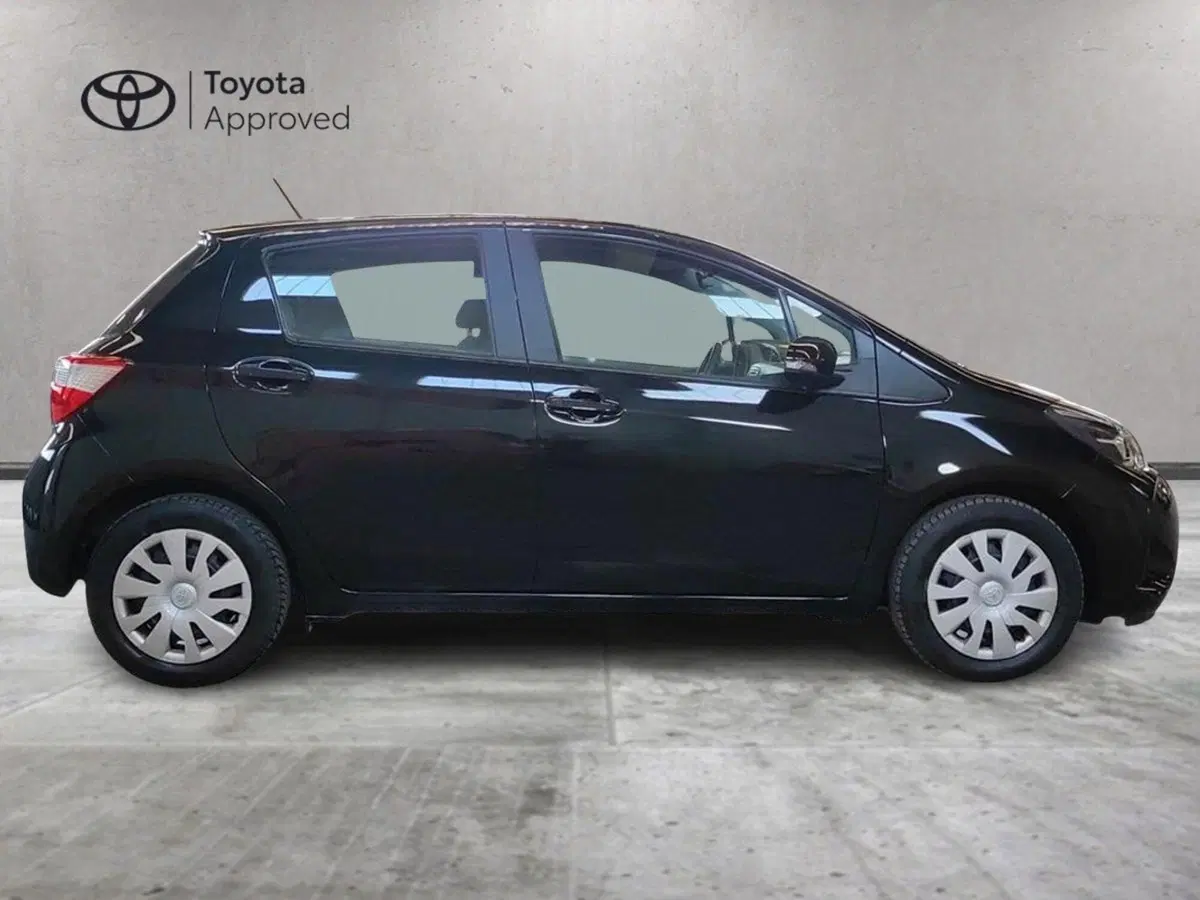 Toyota Yaris usata a Milano (5)