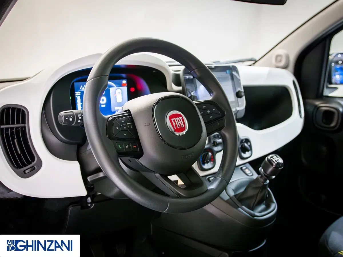 Fiat Pandina nuova a Bergamo (11)