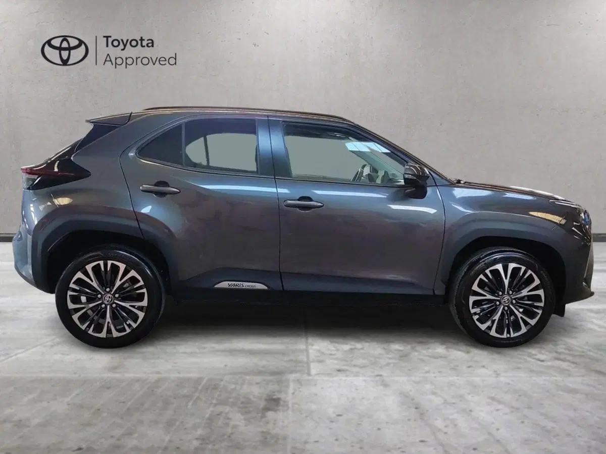 Toyota Yaris Cross usata a Milano (5)