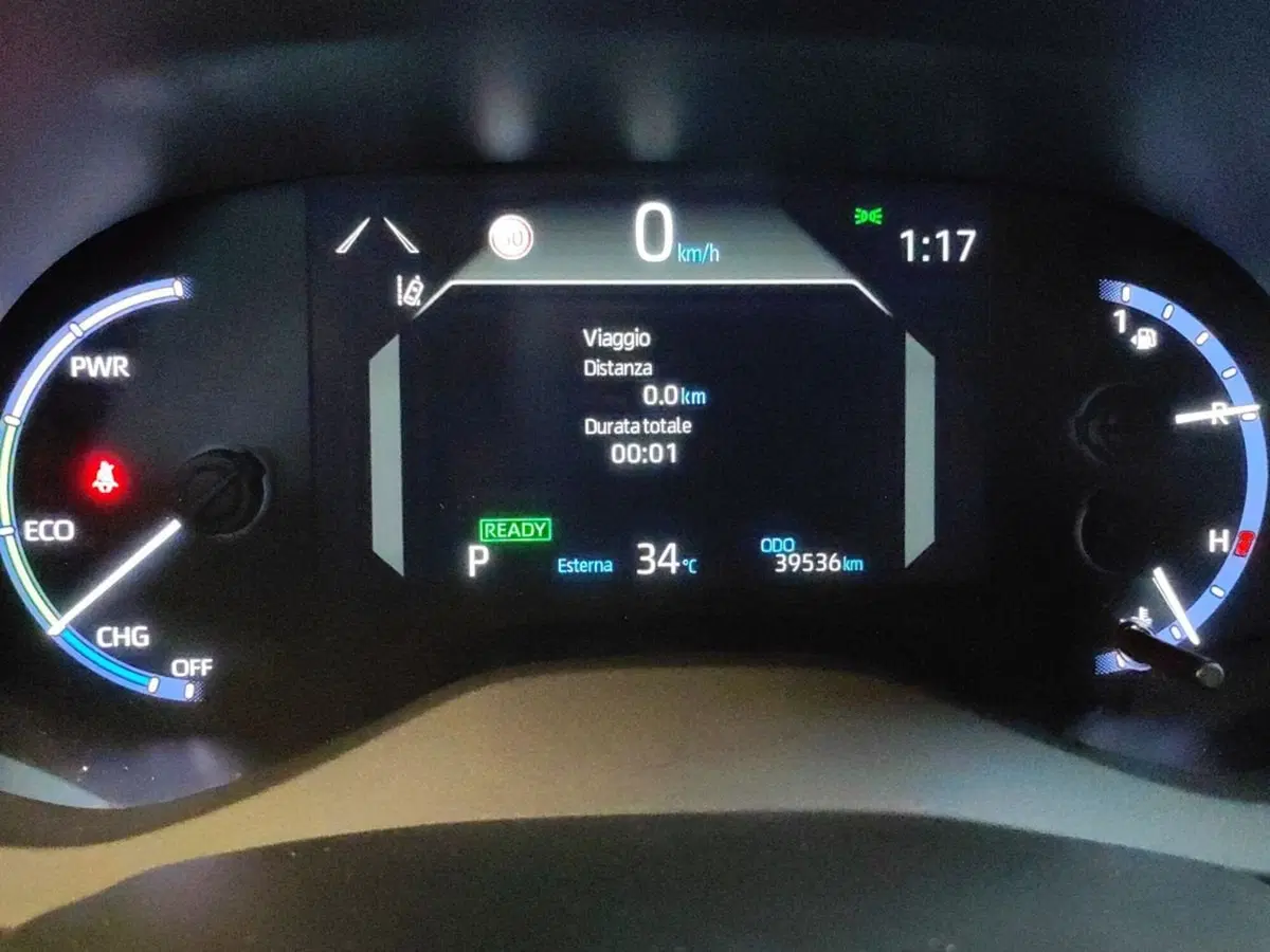 Toyota Yaris Cross usata a Milano (10)