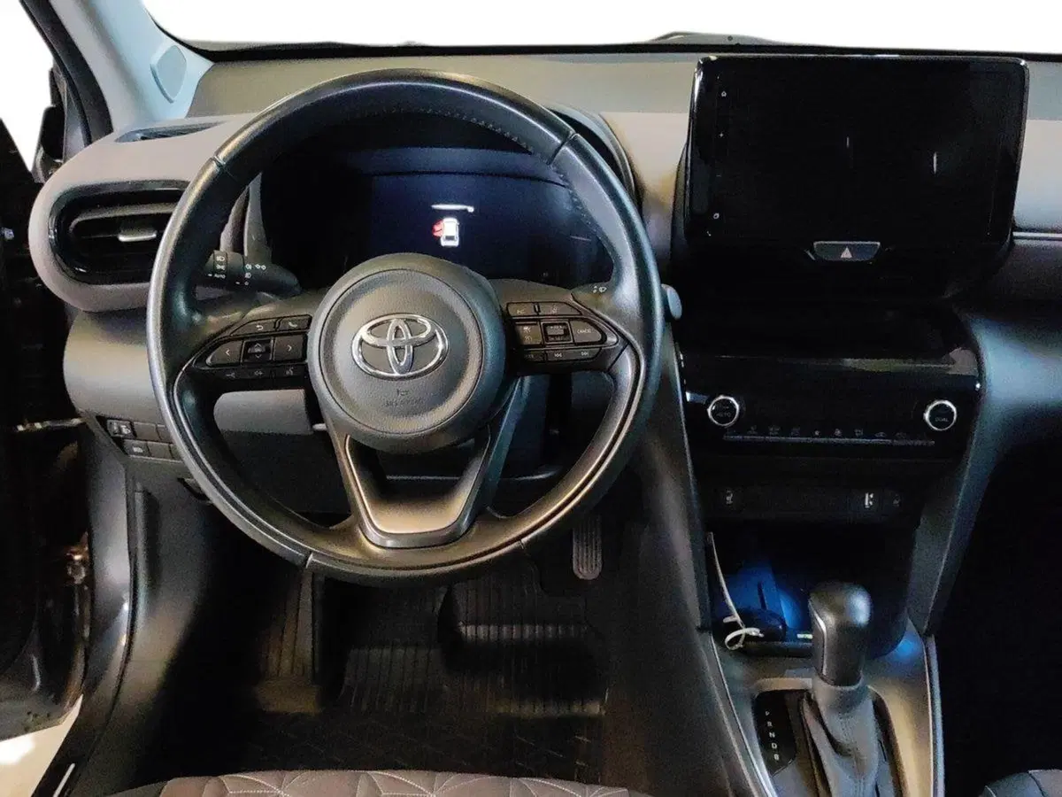 Toyota Yaris Cross usata a Milano (9)