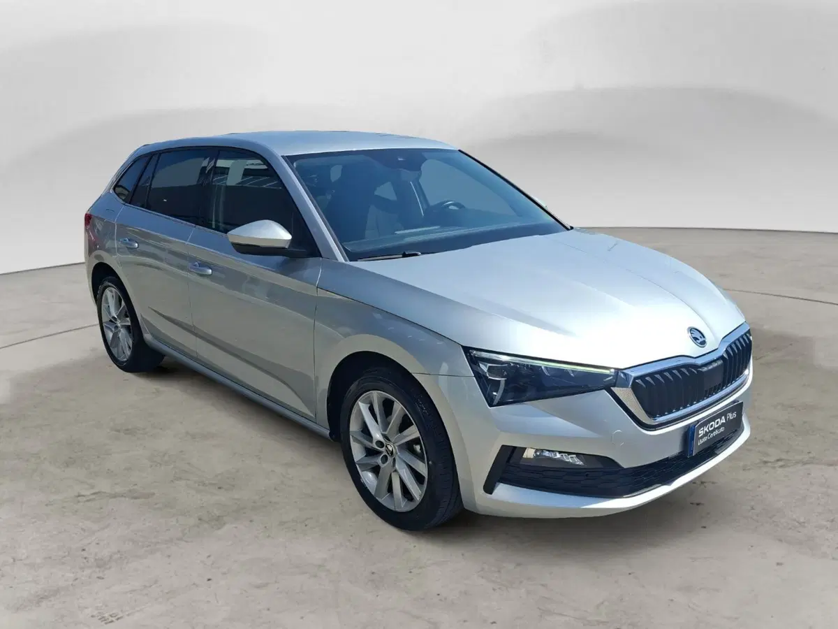 Skoda Scala usata a Ancona (7)
