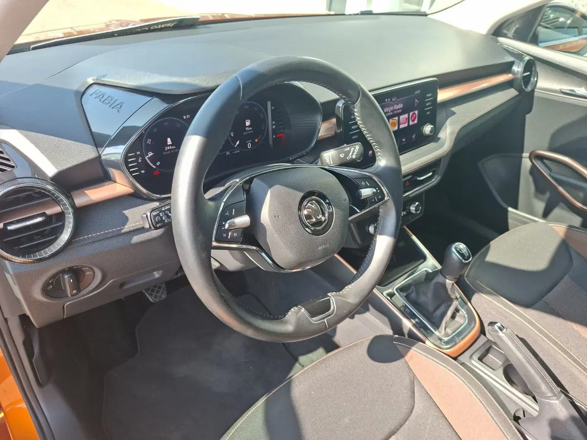 Skoda Fabia usata a Ancona (19)