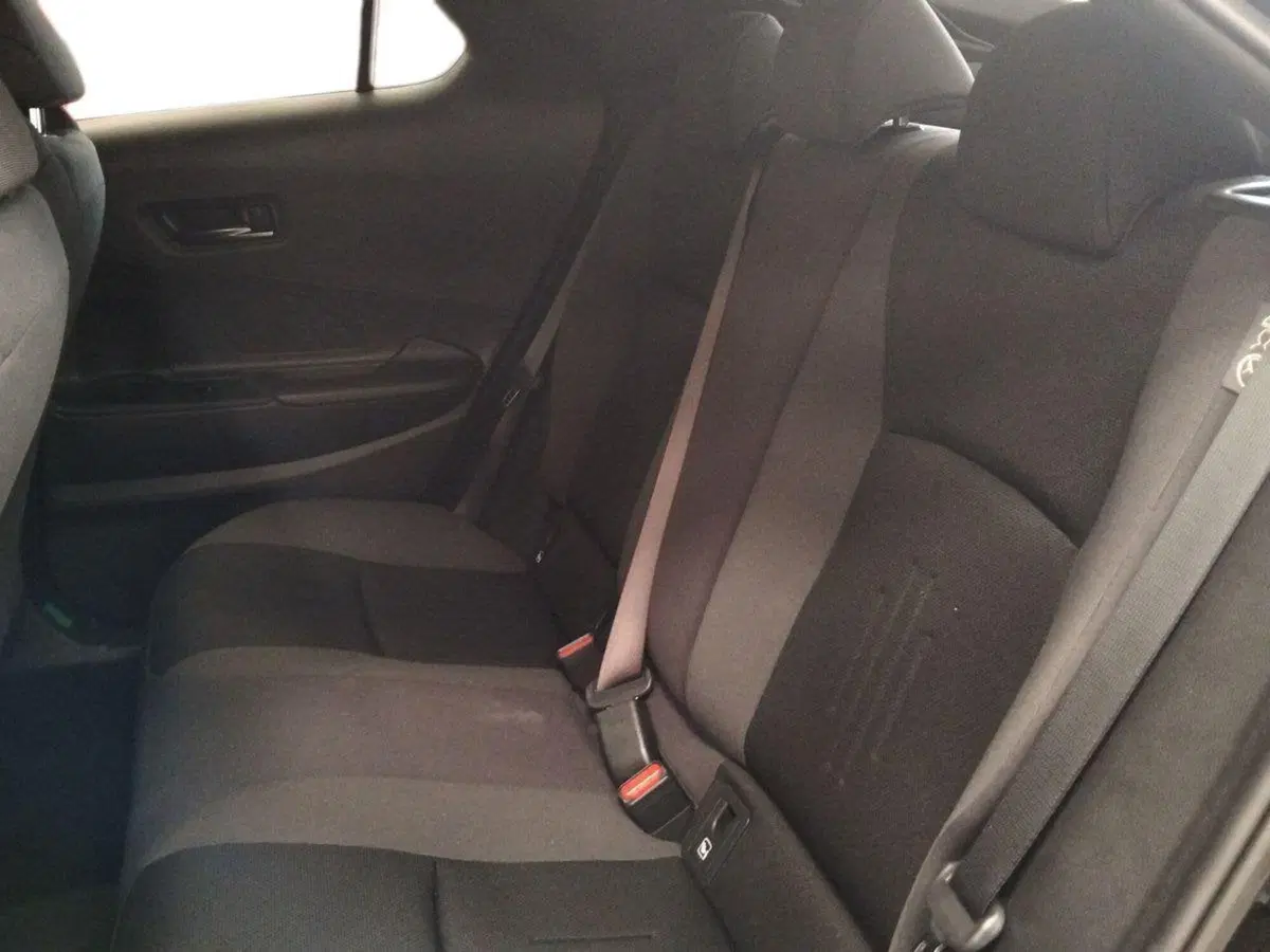 Toyota Toyota C-HR usata a Roma (10)