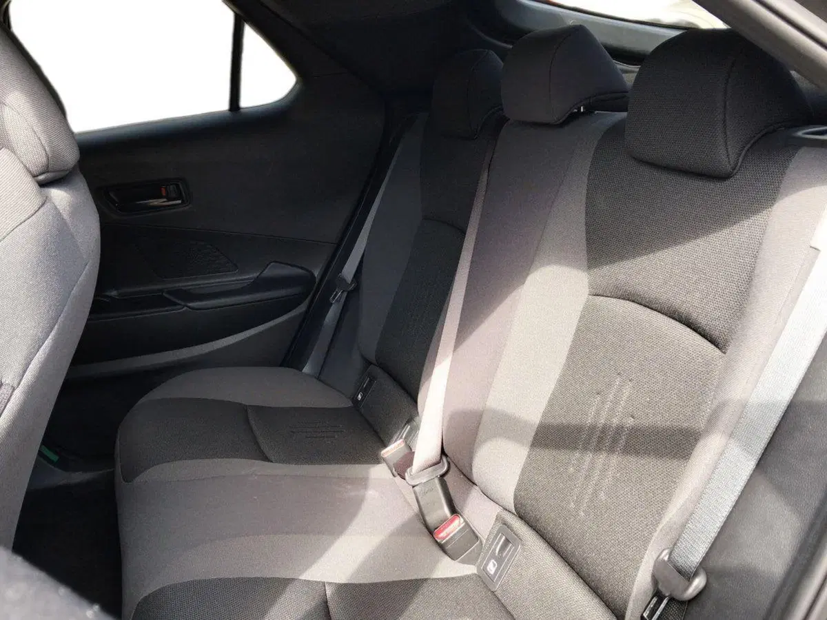 Toyota Toyota C-HR usata a Roma (6)