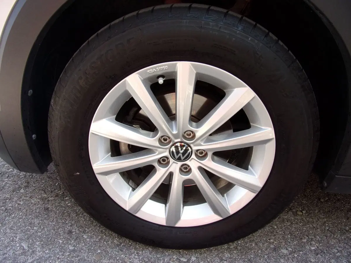 Volkswagen T-Cross usata a Reggio Emilia (8)