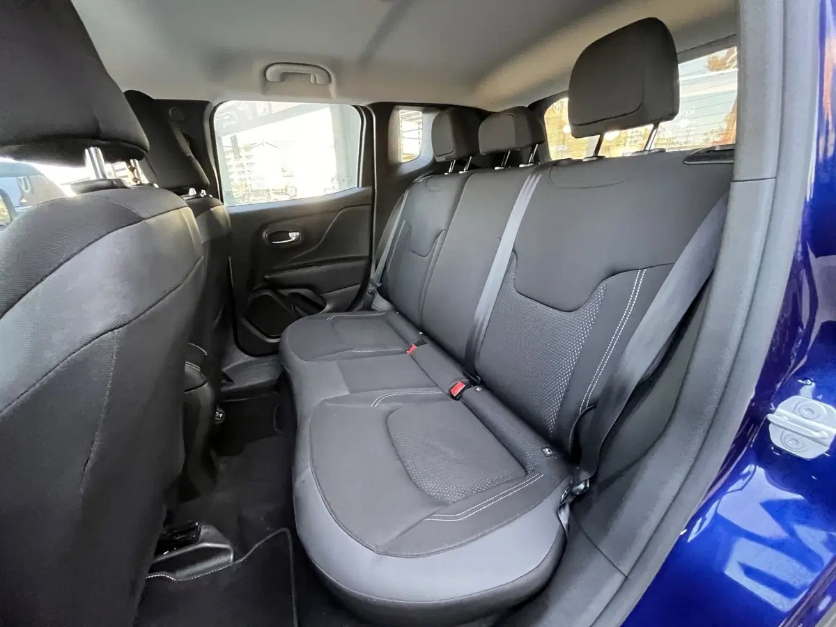 Jeep Renegade usata a Modena (8)