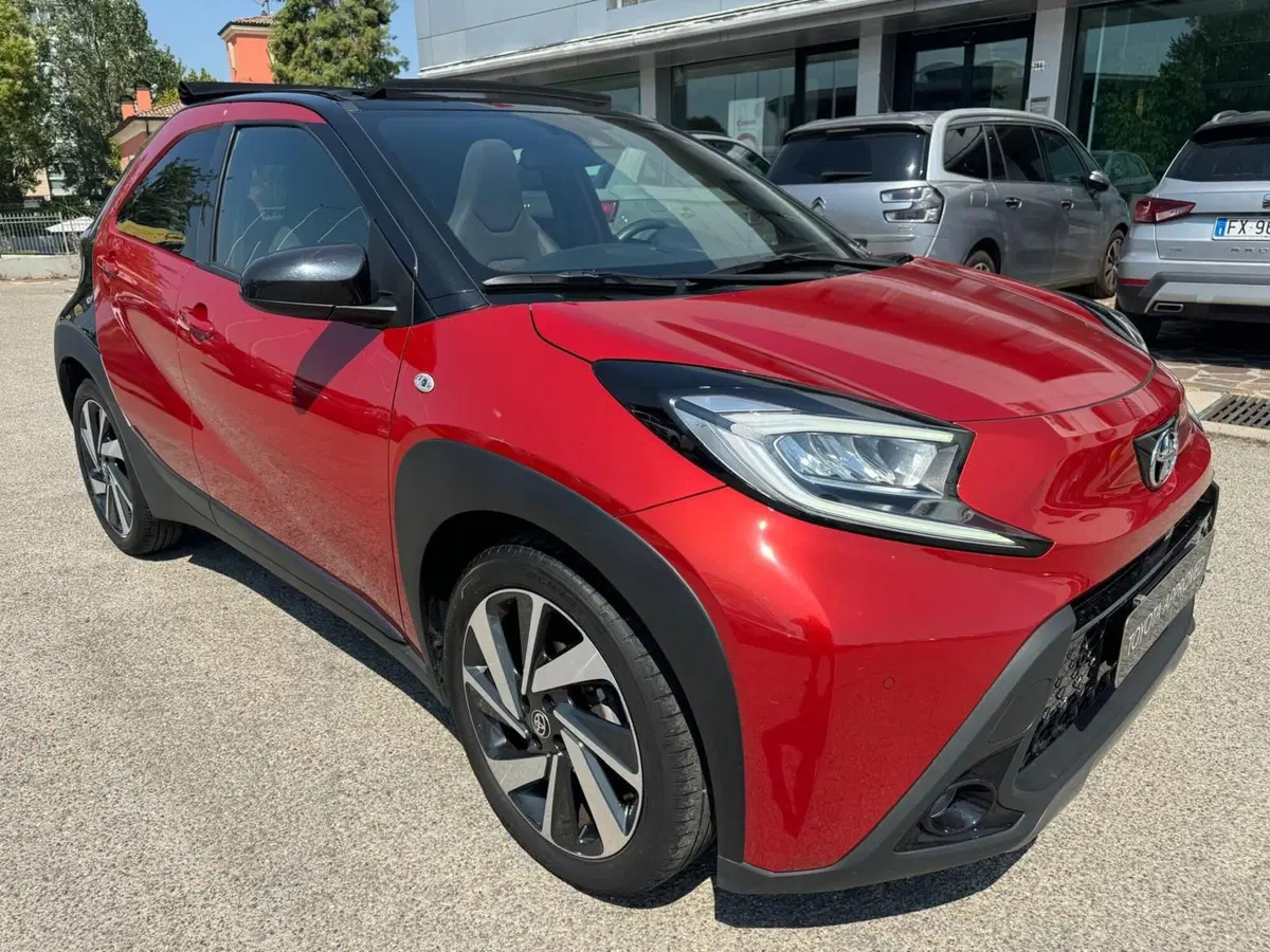 Toyota Aygo X usata a Modena (4)