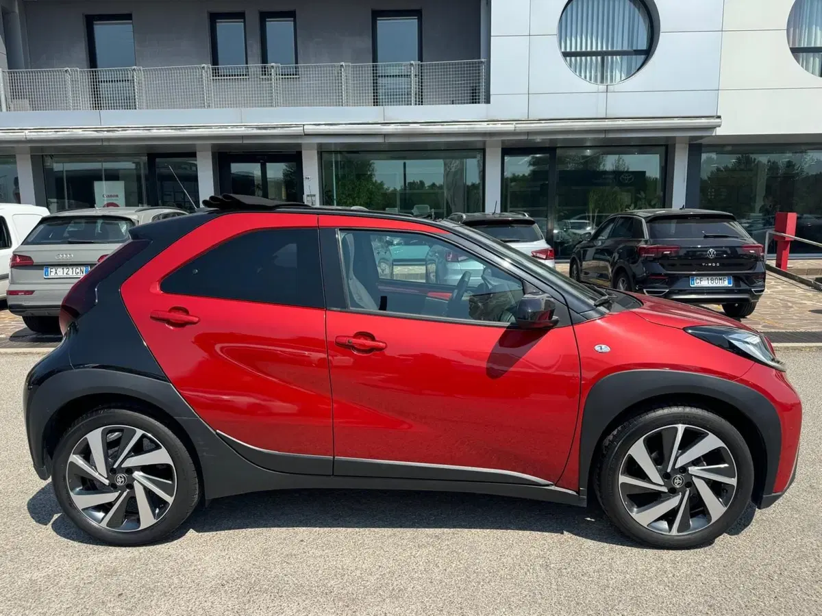 Toyota Aygo X usata a Modena (5)