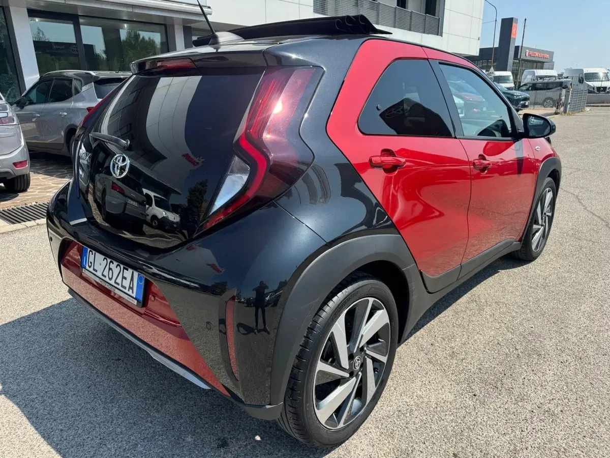 Toyota Aygo X usata a Modena (6)