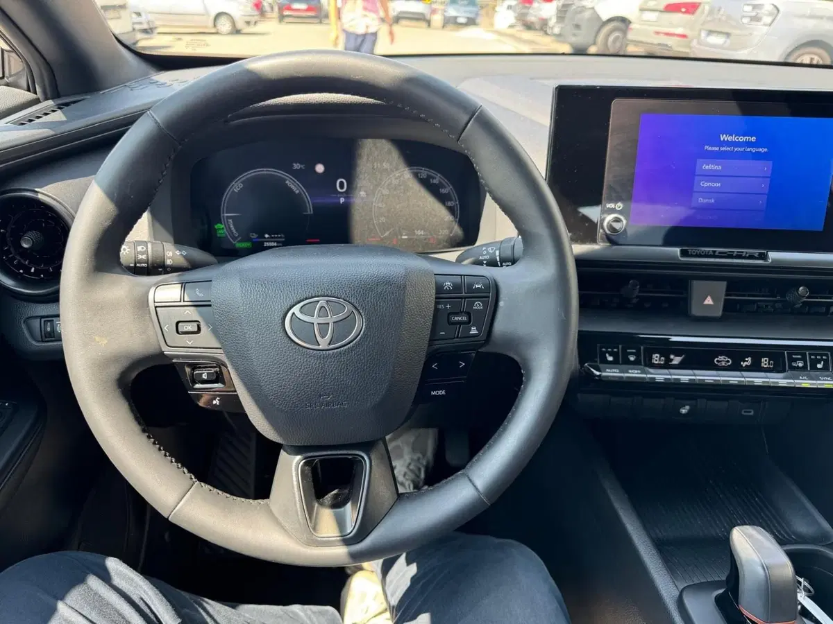 Toyota Toyota C-HR usata a Modena (11)