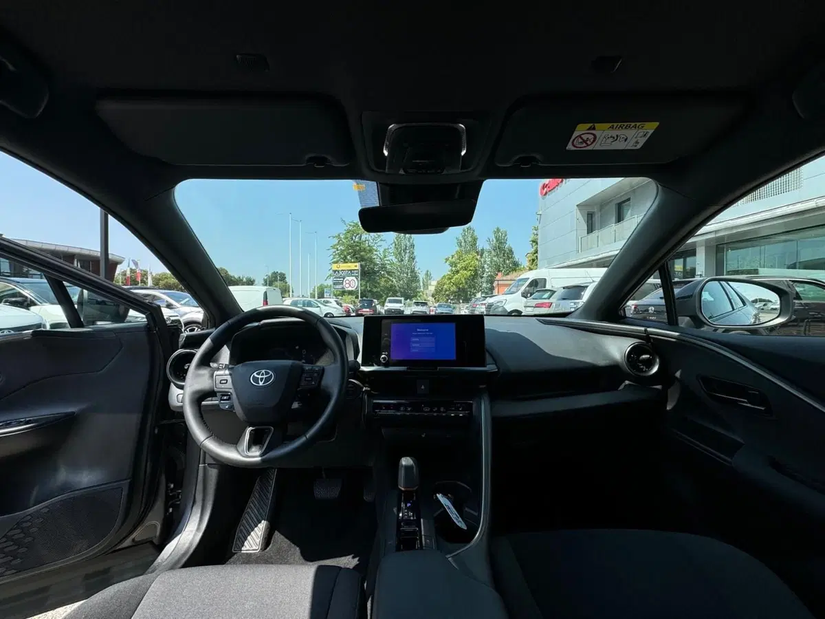 Toyota Toyota C-HR usata a Modena (17)