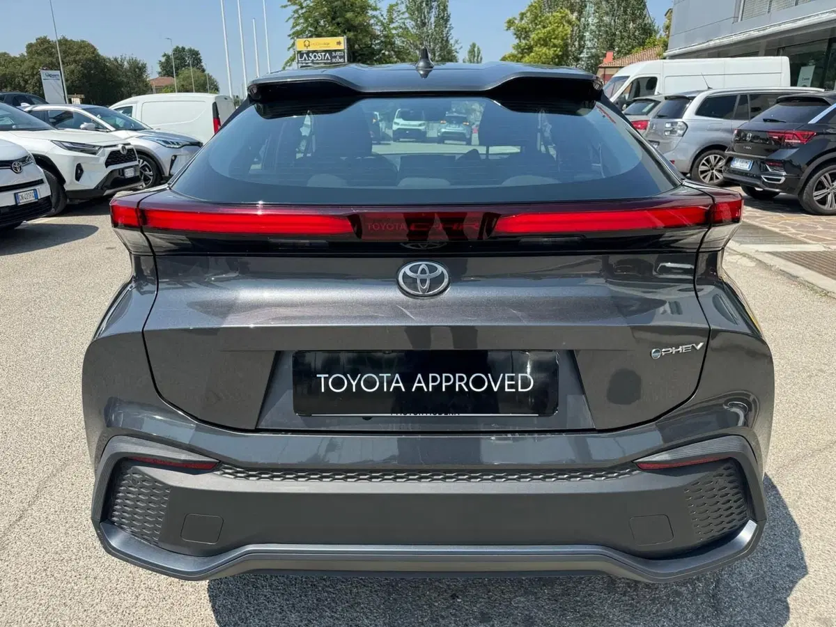 Toyota Toyota C-HR usata a Modena (7)