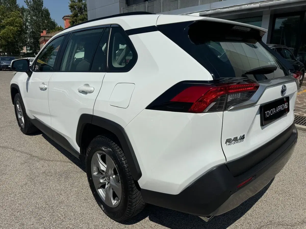 Toyota Rav4 usata a Modena (8)