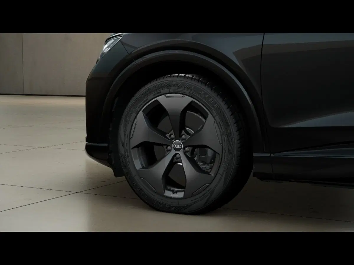 Audi Q4 Sportback nuova a Grosseto (4)