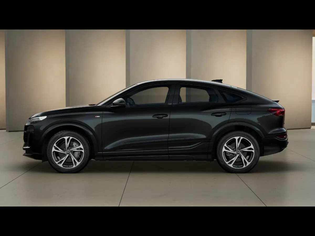 Audi e-tron Sportback nuova a Grosseto (3)