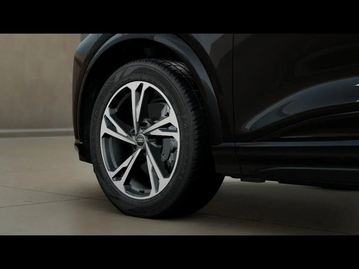 Audi e-tron Sportback nuova a Grosseto (5)