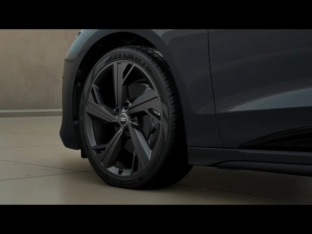 Audi A6 Avant e-Tron nuova a Grosseto (5)