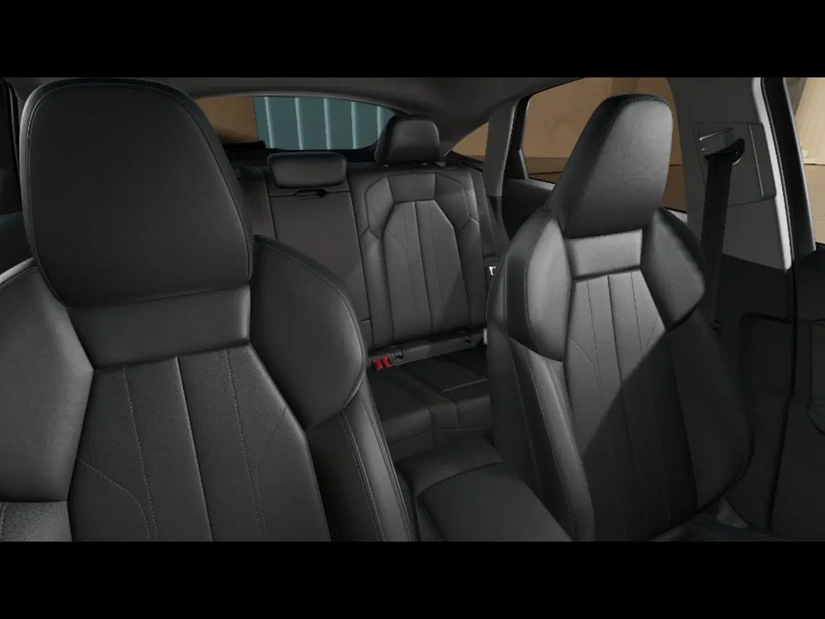Audi Q4 Sportback nuova a Firenze (10)