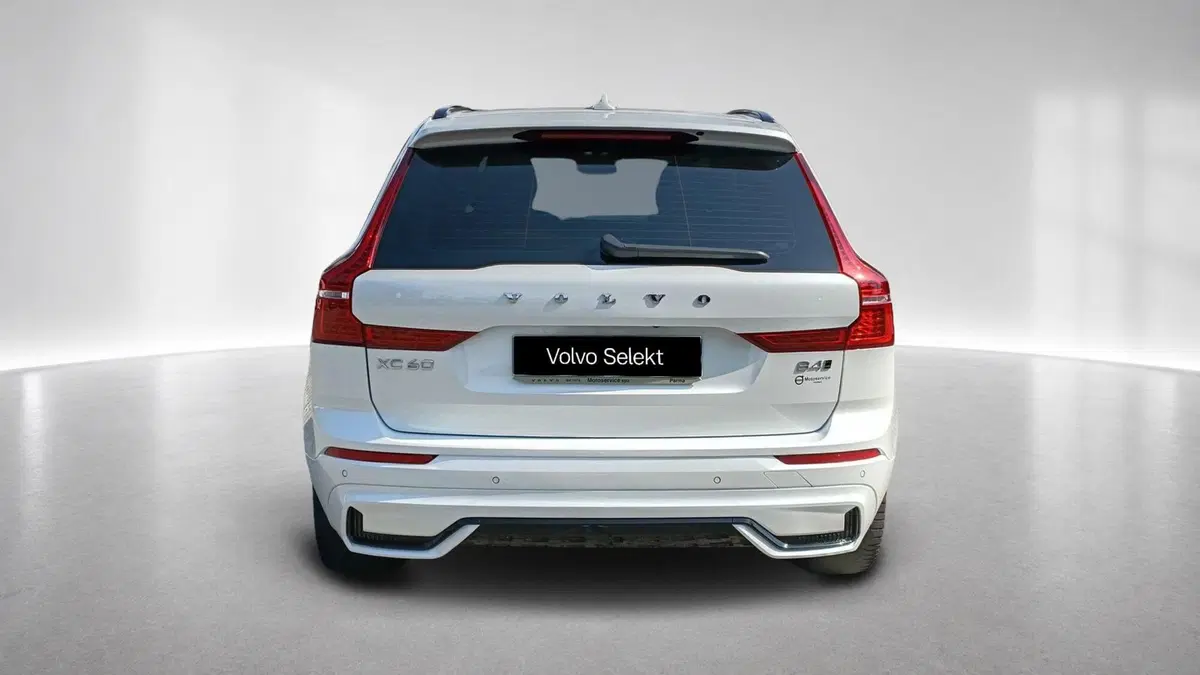 Volvo XC60 usata a Parma (12)