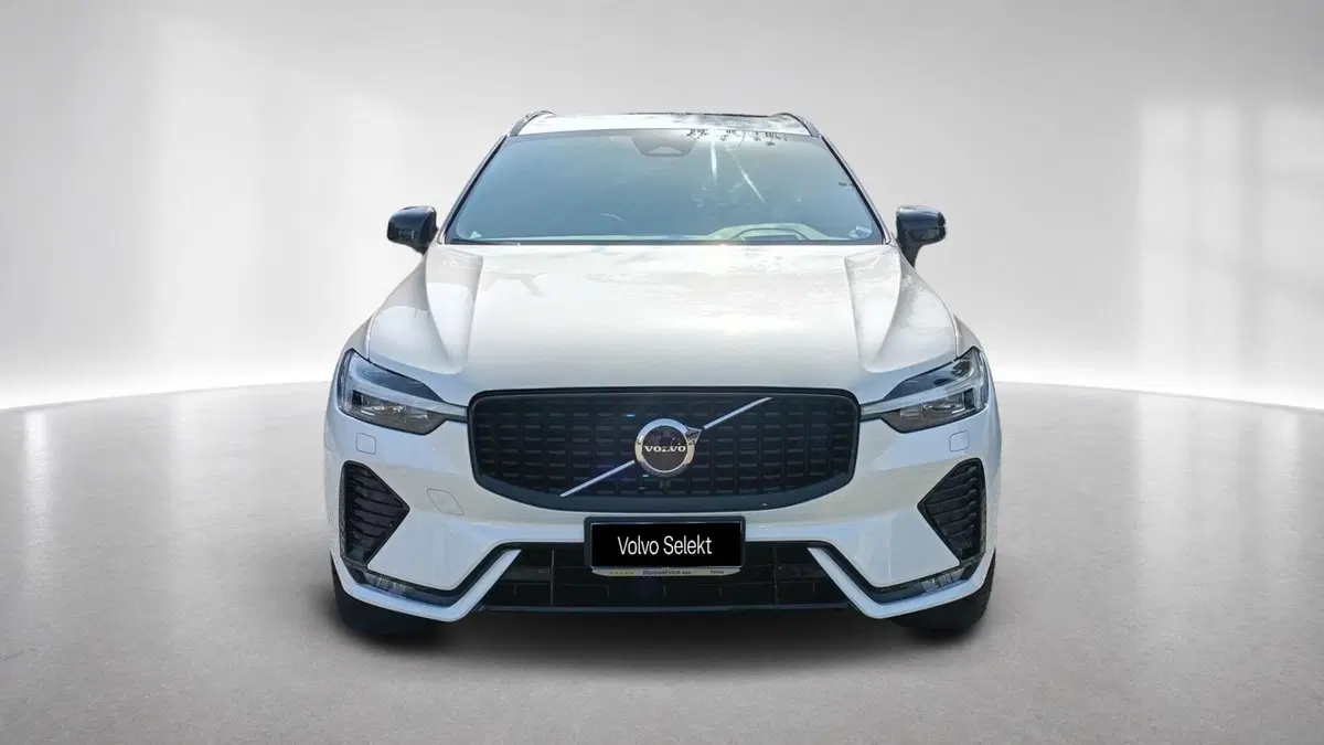 Volvo XC60 usata a Parma (2)